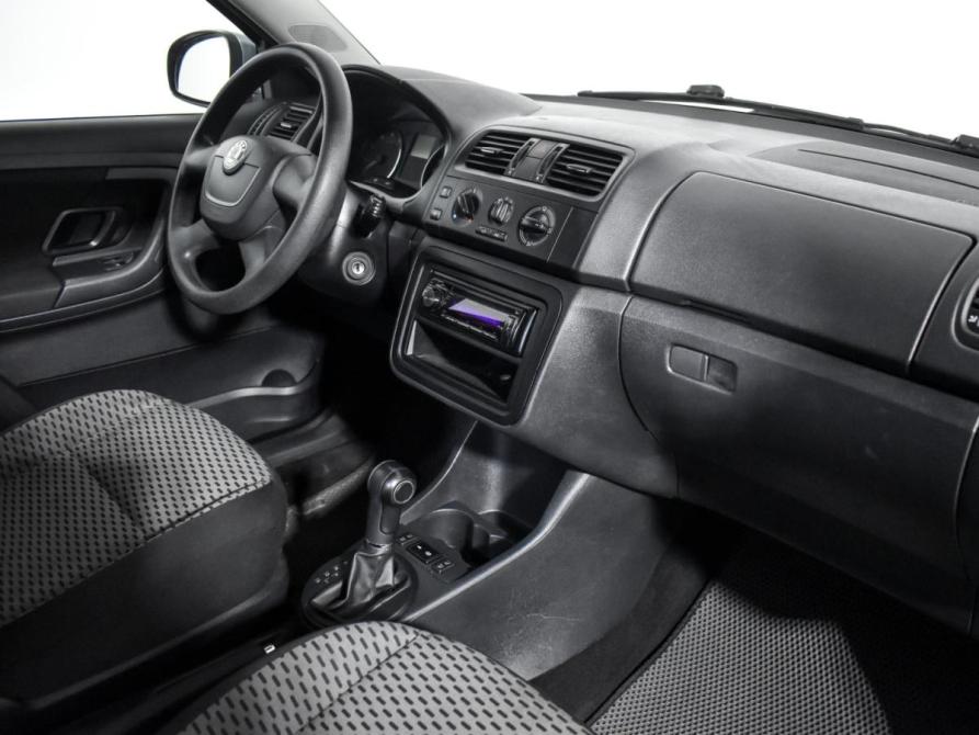 Skoda Fabia II Рестайлинг Санкт-Петербург  - изображение 14