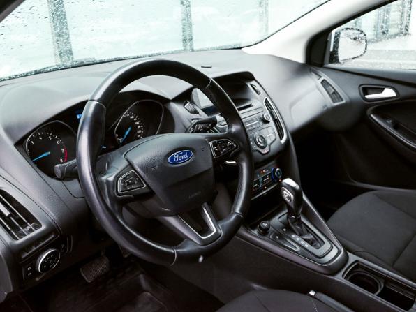 Ford Focus III Рестайлинг с пробегом 2018 года, цена 974 000 рублей, 180100 км, седан, Автокод Объявления
