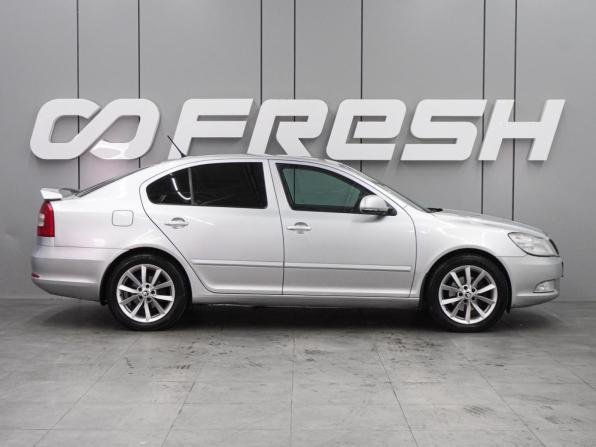 Skoda Octavia II (A5) Рестайлинг с пробегом 2012 года, цена 954 000 рублей, 208938 км, лифтбек, Автокод Объявления