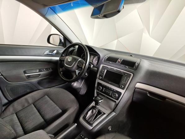 Skoda Octavia II (A5) Рестайлинг с пробегом 2012 года, цена 785 000 рублей, 215493 км, лифтбек, Автокод Объявления