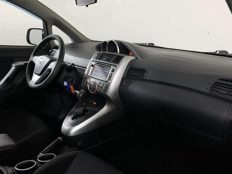 Toyota Verso I Москва  - изображение 13