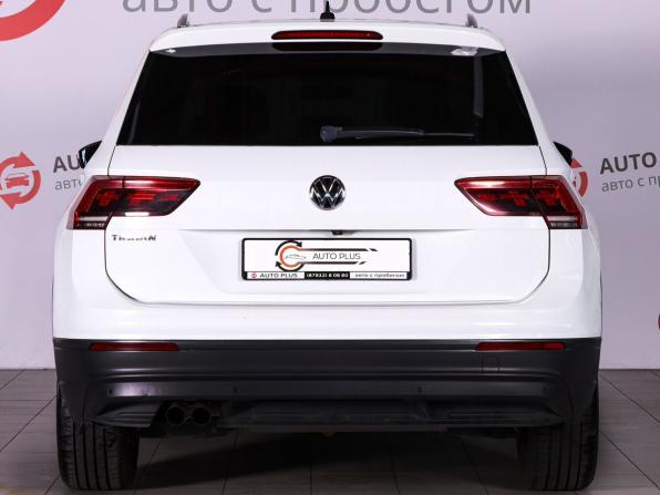 Volkswagen Tiguan II с пробегом 2018 года, цена 2 650 000 рублей, 98000 км, внедорожник, Автокод Объявления