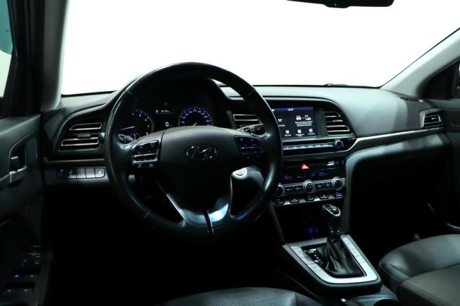 Hyundai Elantra VI (AD) Рестайлинг с пробегом 2019 года, цена 2 049 000 рублей, 63010 км, седан, Автокод Объявления