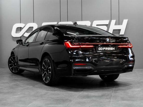 BMW 7 серии VI (G11/G12) Рестайлинг с пробегом 2019 года, цена 7 269 000 рублей, 103226 км, седан, Автокод Объявления