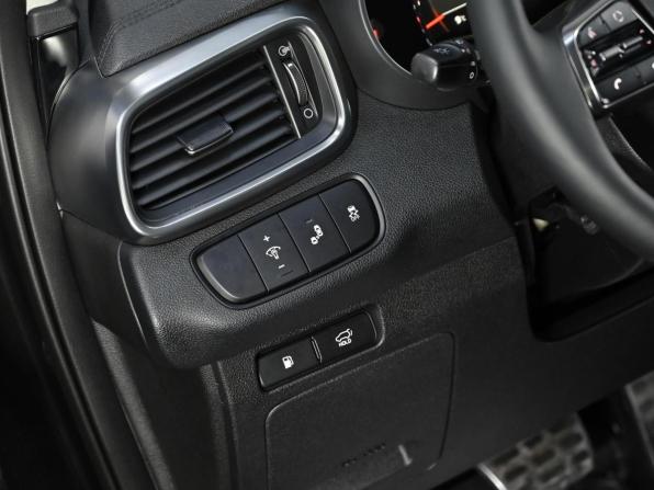 Kia Sorento III Prime Рестайлинг с пробегом 2019 года, цена 2 149 000 рублей, 94000 км, внедорожник, Автокод Объявления