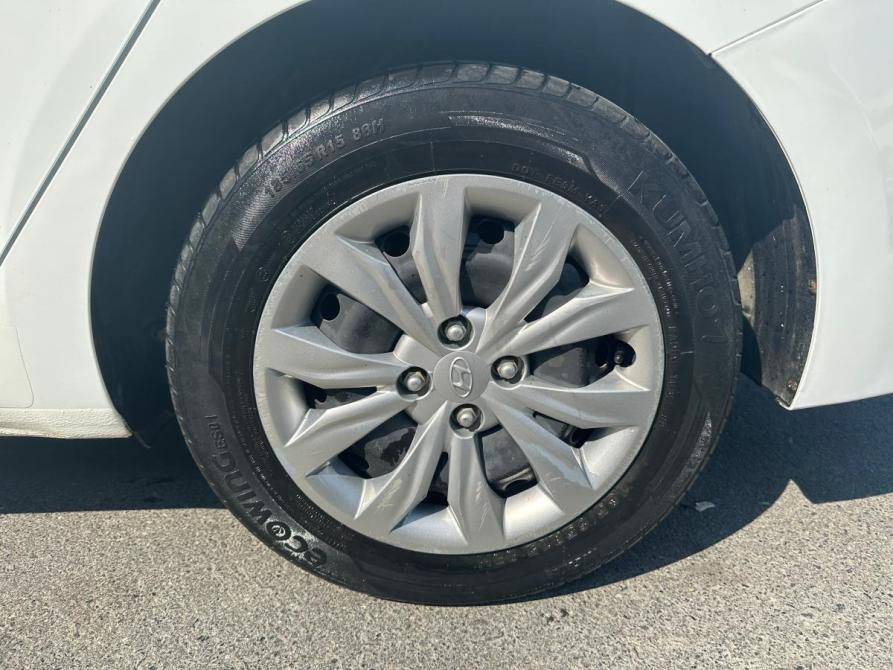 Hyundai Solaris II Екатеринбург  - изображение 12