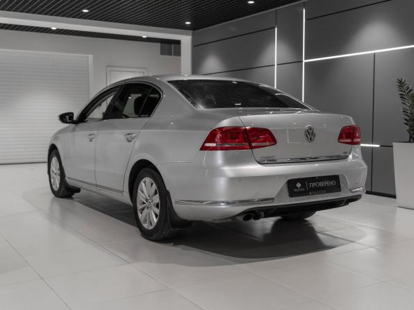 Volkswagen Passat B7 с пробегом 2012 года, цена 1 150 000 рублей, 148618 км, седан, Автокод Объявления