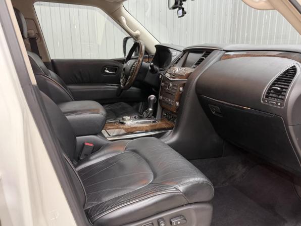 Infiniti QX56 II с пробегом 2011 года, цена 1 929 000 рублей, 323602 км, внедорожник, Автокод Объявления