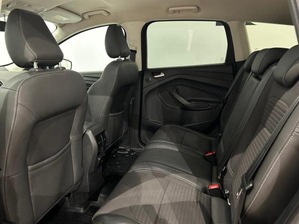 Ford Kuga II Рестайлинг с пробегом 2017 года, цена 1 449 000 рублей, 111979 км, внедорожник, Автокод Объявления