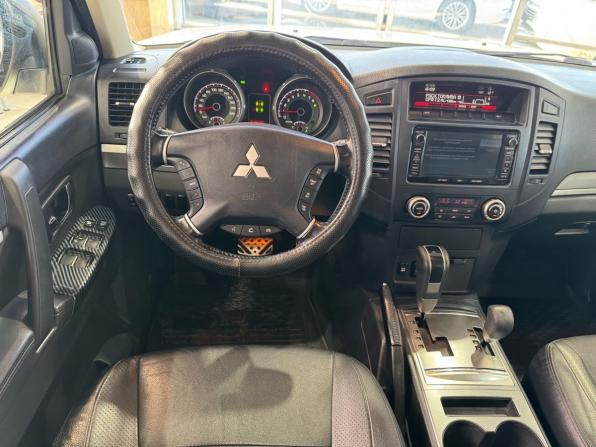 Mitsubishi Pajero IV Рестайлинг 1 с пробегом 2013 года, цена 2 290 000 рублей, 165675 км, внедорожник, Автокод Объявления