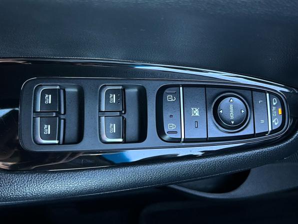 Kia Optima IV с пробегом 2017 года, цена 1 750 000 рублей, 111000 км, седан, Автокод Объявления