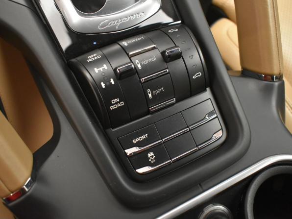 Porsche Cayenne II (958) с пробегом 2013 года, цена 2 990 000 рублей, 135000 км, внедорожник, Автокод Объявления