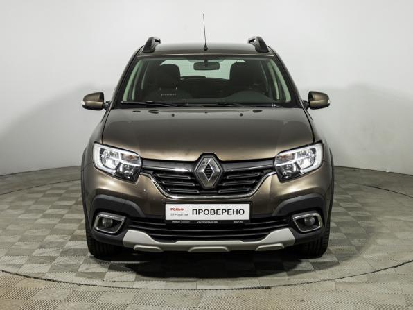 Renault Sandero II Рестайлинг с пробегом 2018 года, цена 990 989 рублей, 116395 км, хэтчбек, Автокод Объявления