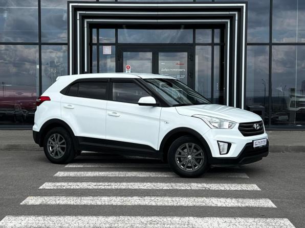 Hyundai Creta I с пробегом 2019 года, цена 1 927 000 рублей, 39450 км, внедорожник, Автокод Объявления