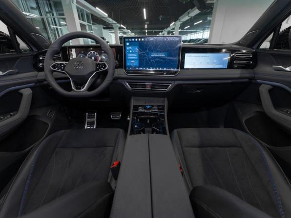 Volkswagen Tiguan III (China Market) с пробегом 2026 года, цена 4 700 000 рублей, 25 км, внедорожник, Автокод Объявления
