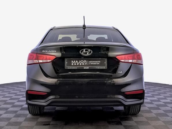 Hyundai Solaris II с пробегом 2017 года, цена 1 290 000 рублей, 98266 км, седан, Автокод Объявления