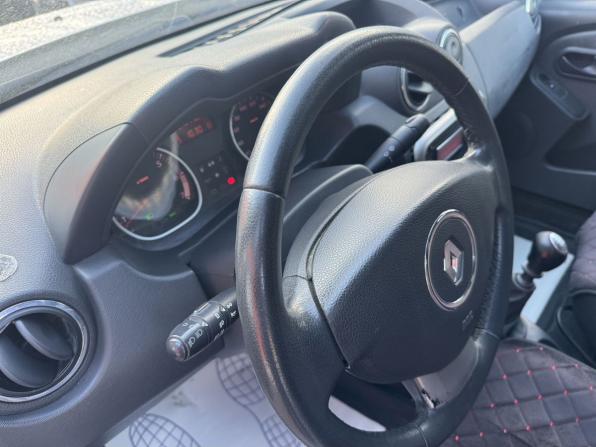 Renault Duster I с пробегом 2014 года, цена 630 000 рублей, 218776 км, внедорожник, Автокод Объявления