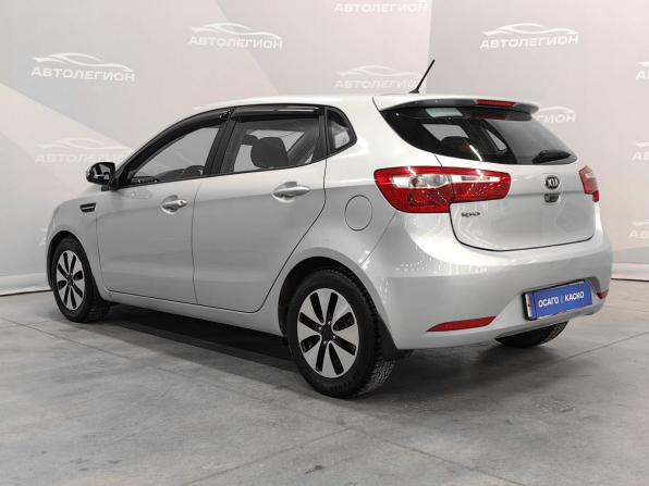 Kia Rio III с пробегом 2013 года, цена 955 000 рублей, 157810 км, хэтчбек, Автокод Объявления