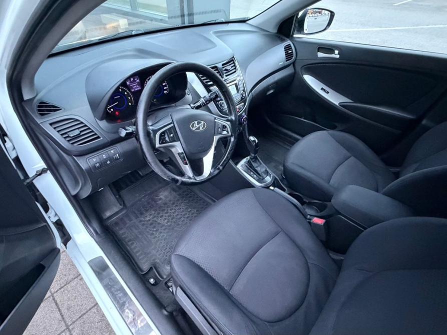 Hyundai Solaris I Владикавказ  - изображение 10