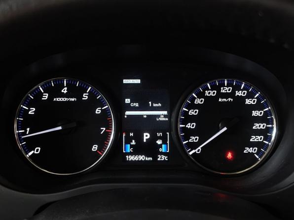 Mitsubishi Outlander III Рестайлинг 2 с пробегом 2015 года, цена 1 488 000 рублей, 196688 км, внедорожник, Автокод Объявления