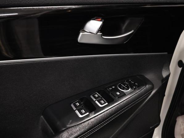 Kia Sorento III Prime Рестайлинг с пробегом 2019 года, цена 2 220 000 рублей, 202337 км, внедорожник, Автокод Объявления
