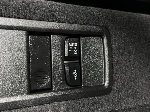 BMW X5 IV (G05/G18) Рестайлинг с пробегом 2024 года, цена 13 890 001 рубль, 28873 км, внедорожник, Автокод Объявления