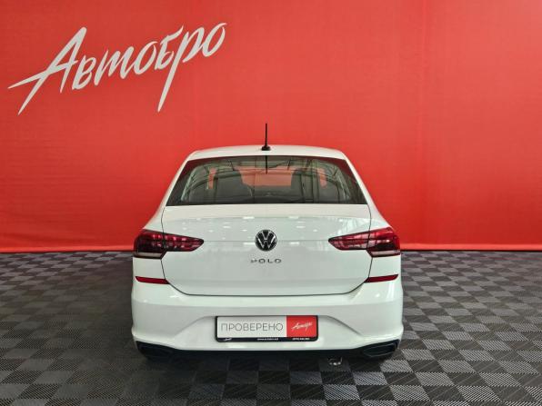 Volkswagen Polo VI с пробегом 2022 года, цена 1 495 000 рублей, 83646 км, лифтбек, Автокод Объявления
