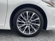 Lexus ES VII Сочи  - изображение 27