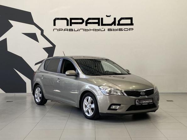 Kia Ceed I Рестайлинг с пробегом 2011 года, цена 774 900 рублей, 242000 км, хэтчбек, Автокод Объявления