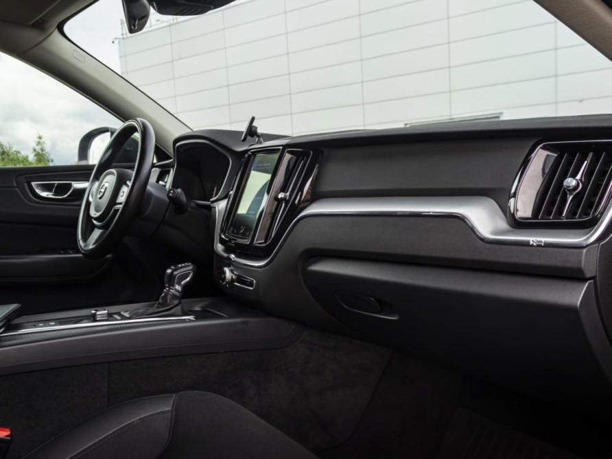 Volvo XC60 II Москва  - изображение 13