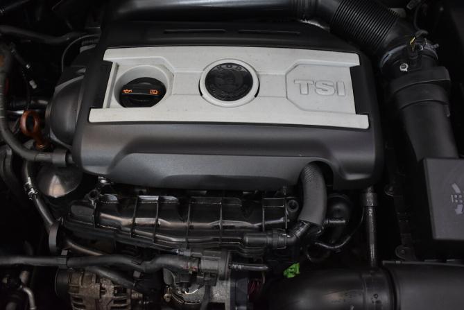 Skoda Octavia II (A5) Рестайлинг с пробегом 2012 года, цена 795 000 рублей, 224626 км, лифтбек, Автокод Объявления