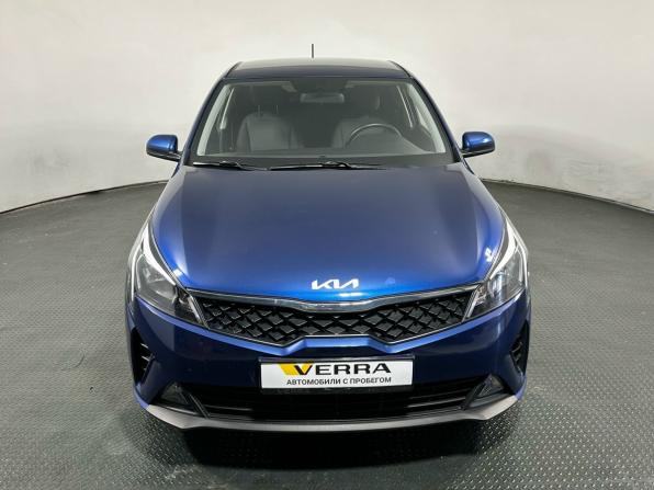 Kia Rio IV Рестайлинг с пробегом 2022 года, цена 1 700 000 рублей, 69968 км, седан, Автокод Объявления