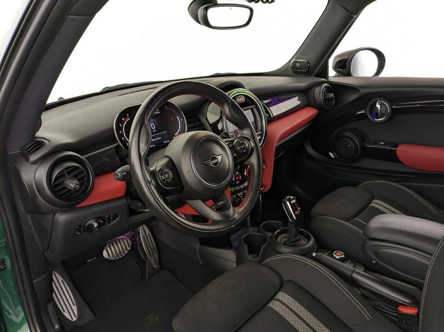 Mini Hatch III (F55/F56) Рестайлинг Москва  - изображение 16