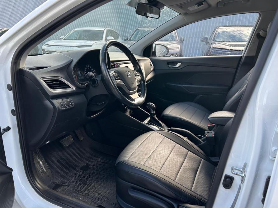 Hyundai Solaris II Санкт-Петербург  - изображение 11