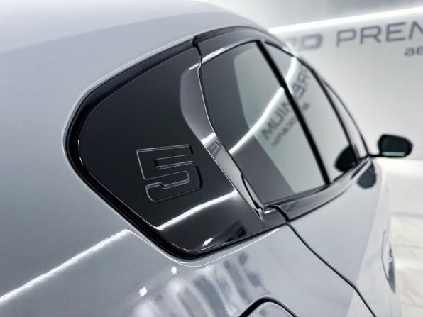BMW 5 серии VIII (G60/G61/G68) с пробегом 2025 года, цена 8 500 000 рублей, 4097 км, седан, Автокод Объявления
