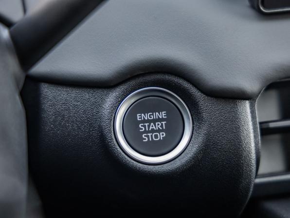 Toyota RAV4 VI (XA60) с пробегом 2026 года, цена 4 688 000 рублей, 490 км, внедорожник, Автокод Объявления