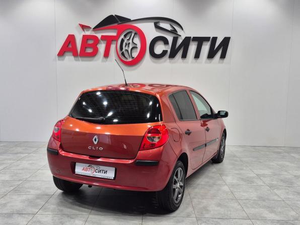 Renault Clio III с пробегом 2007 года, цена 440 000 рублей, 193855 км, хэтчбек, Автокод Объявления