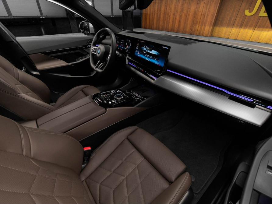 BMW 5 серии VIII (G60/G61/G68) Москва  - изображение 25
