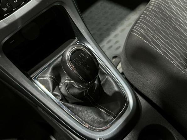 Opel Astra J Рестайлинг с пробегом 2013 года, цена 700 000 рублей, 142000 км, седан, Автокод Объявления