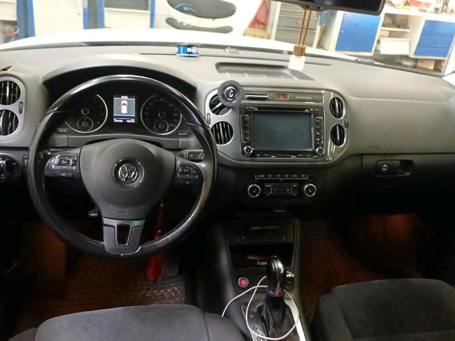 Volkswagen Tiguan I Рестайлинг Санкт-Петербург  - изображение 8