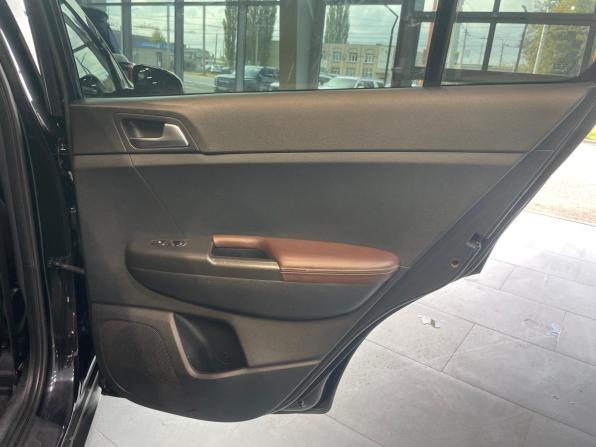 Kia Sportage IV Рестайлинг с пробегом 2019 года, цена 2 227 400 рублей, 139312 км, внедорожник, Автокод Объявления