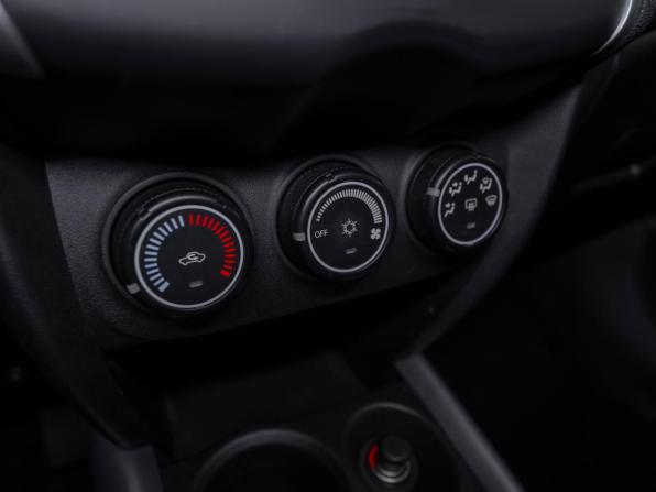 Mitsubishi ASX I Рестайлинг с пробегом 2013 года, цена 895 000 рублей, 224914 км, внедорожник, Автокод Объявления