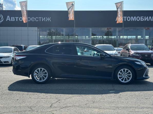 Toyota Camry VIII (XV70) Рестайлинг с пробегом 2021 года, цена 2 830 000 рублей, 142381 км, седан, Автокод Объявления