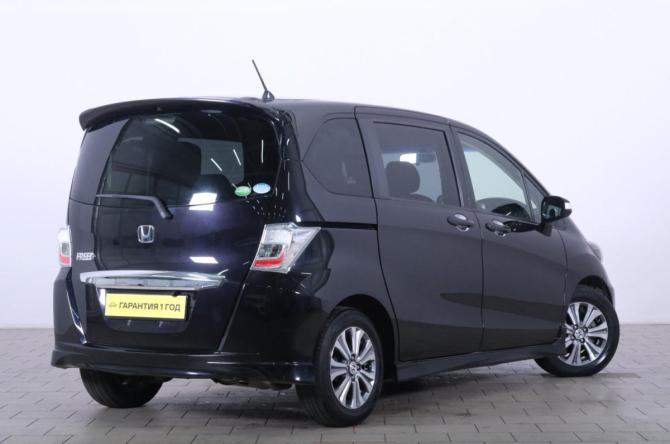 Honda Freed I Рестайлинг с пробегом 2012 года, цена 1 269 000 рублей, 113658 км, компактвэн, Автокод Объявления