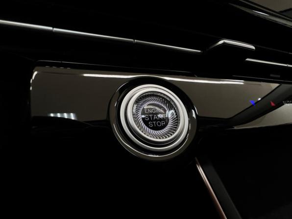Omoda C5 I с пробегом 2023 года, цена 1 950 000 рублей, 17751 км, внедорожник, Автокод Объявления