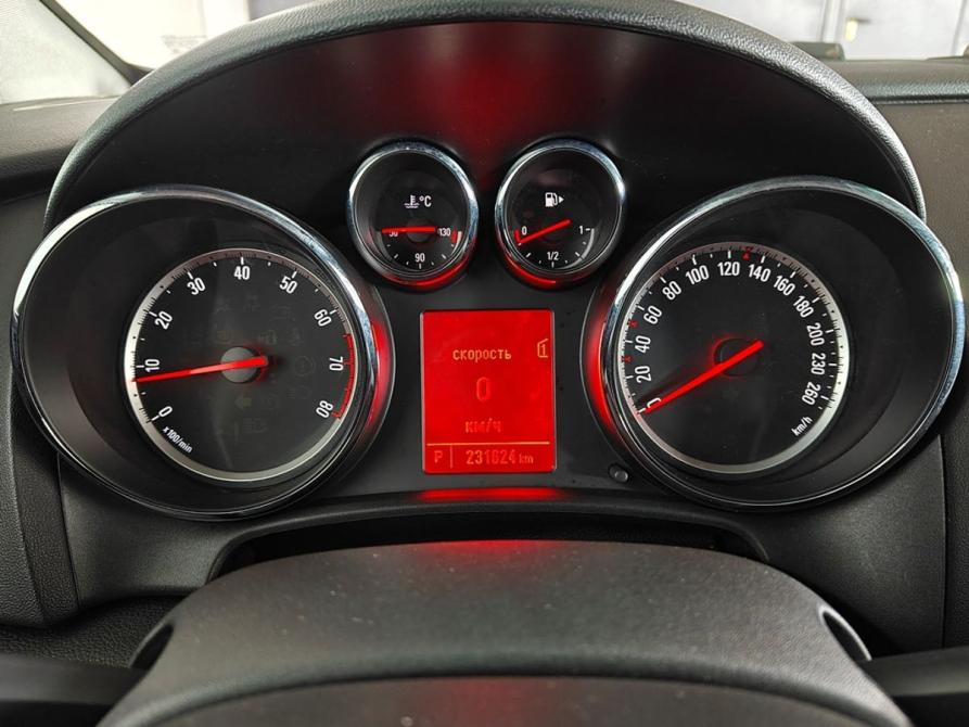 Opel Astra J Рестайлинг Москва  - изображение 12