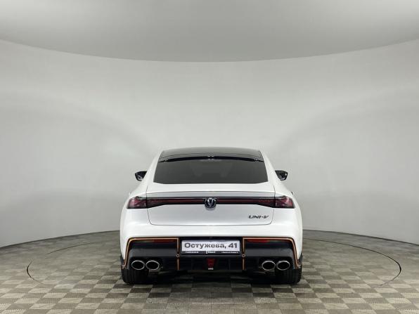 Changan UNI-V I с пробегом 2023 года, цена 2 270 000 рублей, 44919 км, лифтбек, Автокод Объявления
