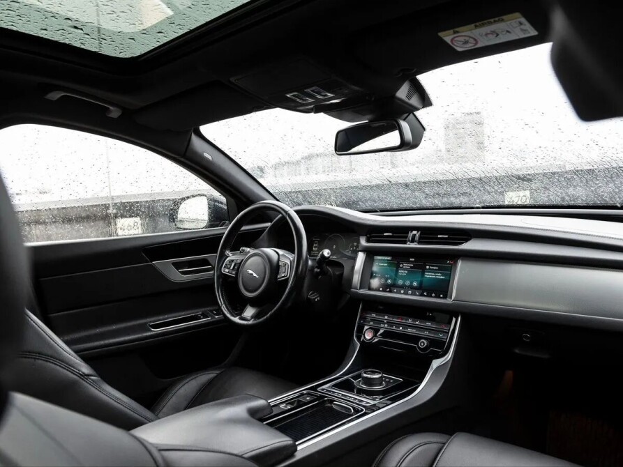 Jaguar XF II Казань  - изображение 12