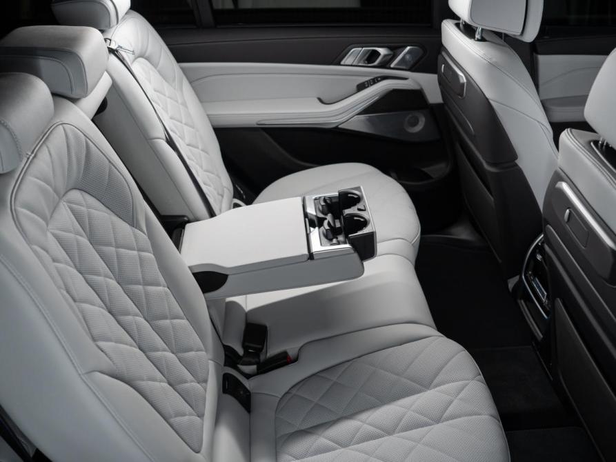 BMW X7 I (G07) Рестайлинг Москва  - изображение 23