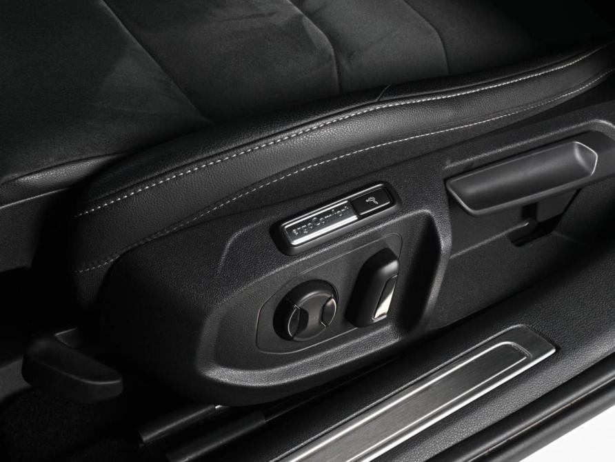 Volkswagen Arteon I Рестайлинг Ростов-на-Дону  - изображение 23
